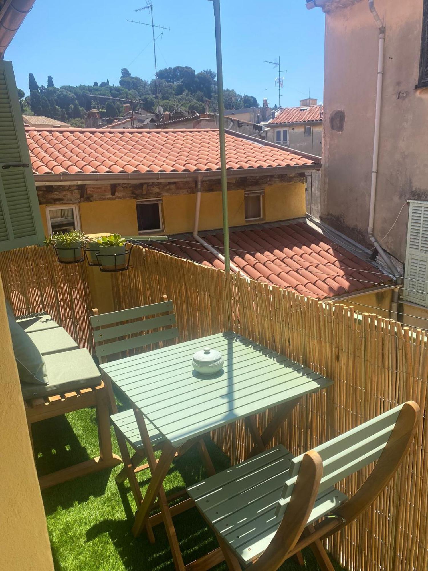 Historic Bright And Beautiful In Old With Castle Hill View Appartement Nice